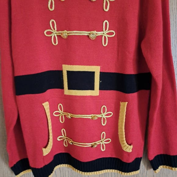 33 Degree Toy Soldier Ugly Christmas Sweater Small - Picture 3 of 11